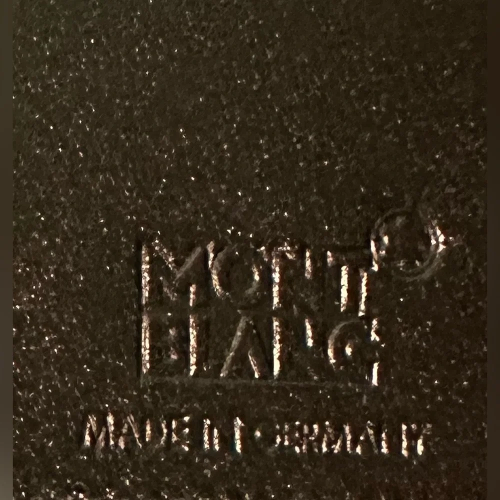 New Mont Blanc Beautiful men’s  Leather Wallet - Picture 6 of 6